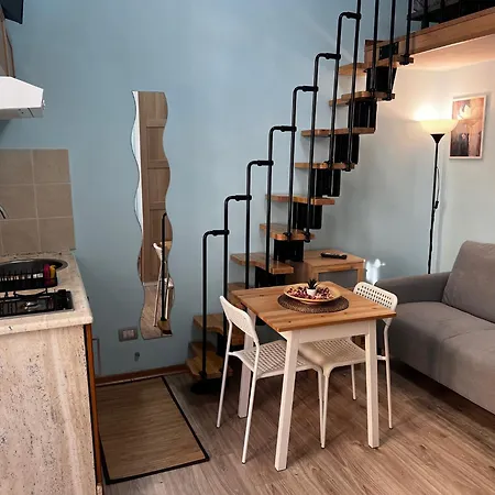 Moonlight * روما