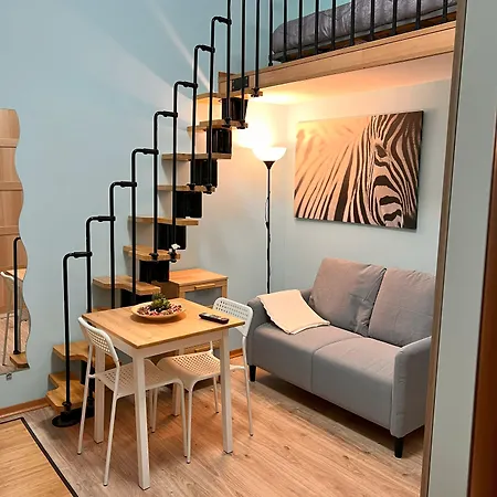 Apartment Moonlight *