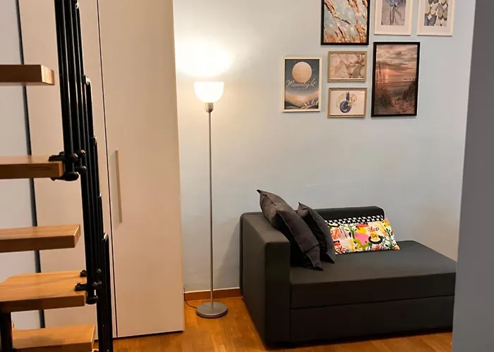 Apartment Moonlight *