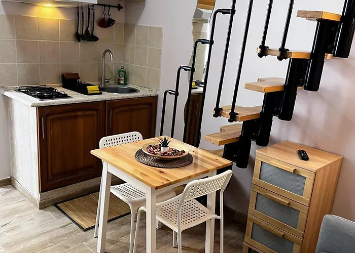 Moonlight Apartment *